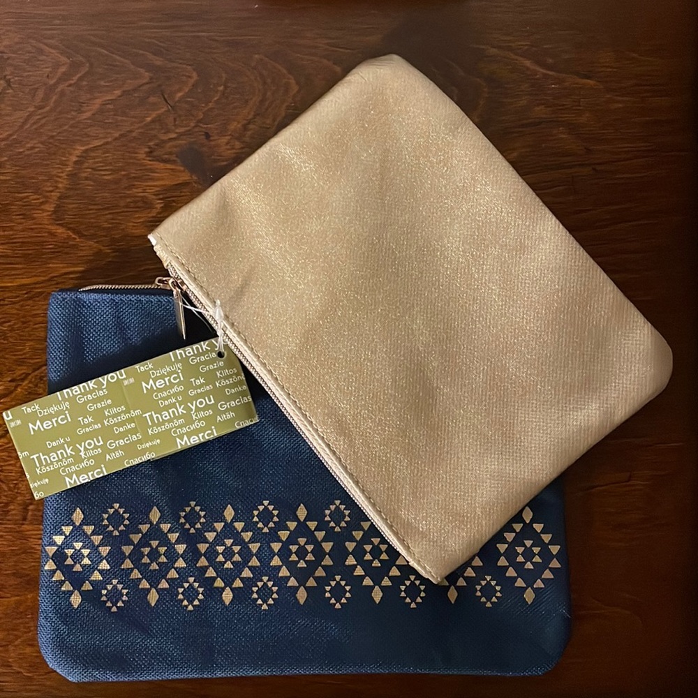 Yves Rocher Women's Cosmetic Bag Set NWT - Picture 1 of 8